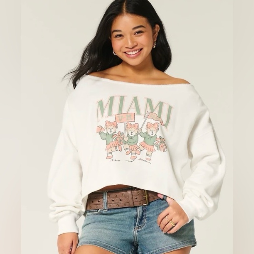 Hollister University Miami Off-the-Shoulder Bear Cheerleaders Graphic Sweatshirt